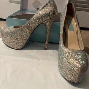 Betsy Johnson SB-wish champ fab